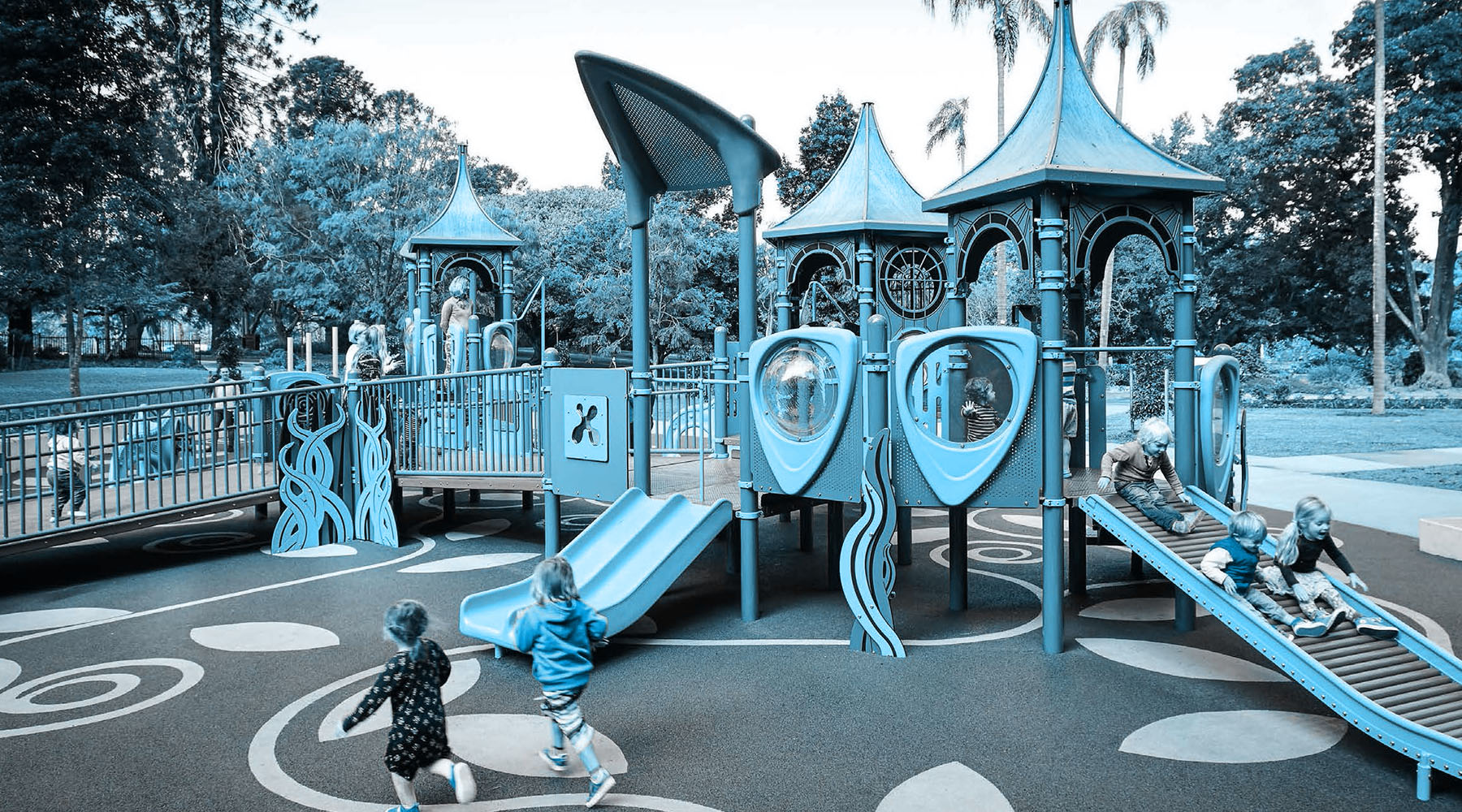 pavimento antitrauma parcogioco