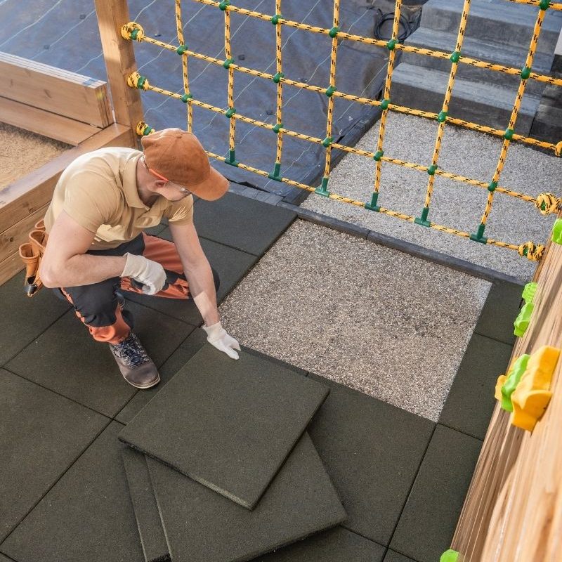 pavimenti antitrauma parco giochi